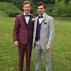 Meet your Posher, Colin